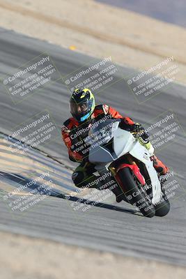 media/Sep-20-2025-Race Pace (Sat) [[d4e1b33f4d]]/Non Verified/Turn 10 (10am)/